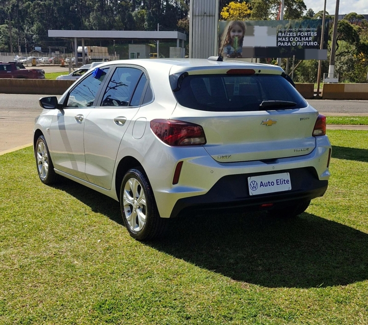 chevrolet onix 1.0 turbo flex premier automatico 4p 2020