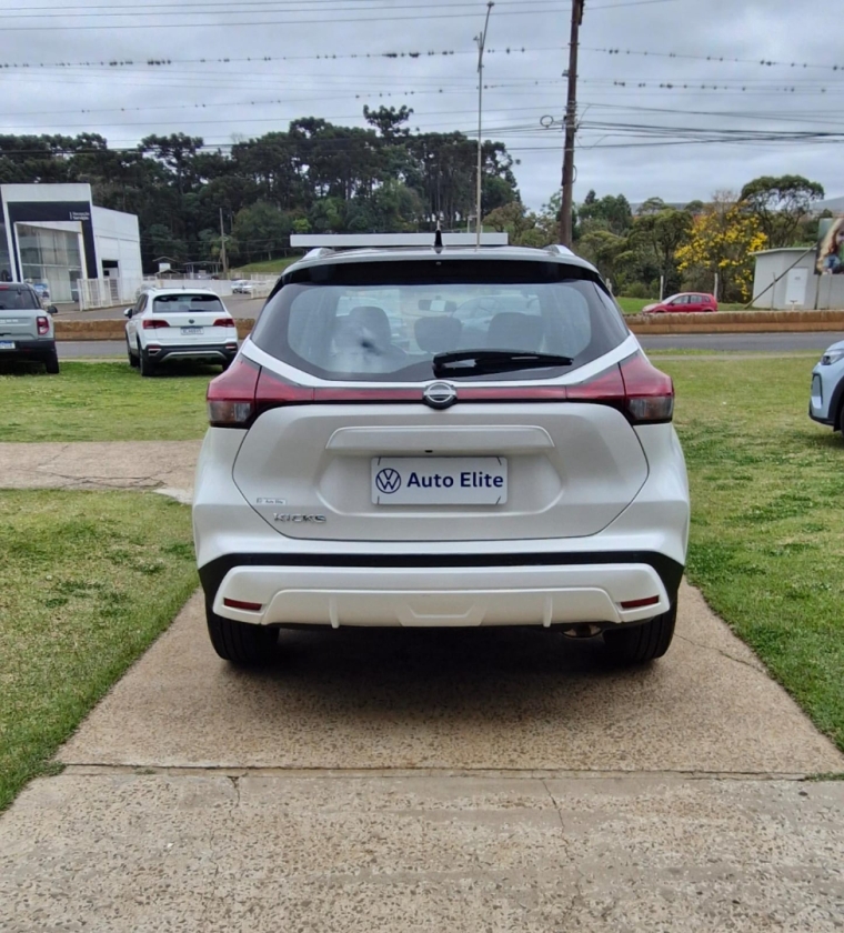 nissan kicks 1.6 16v flexstart sense xtronic flex 4p automatico 2024