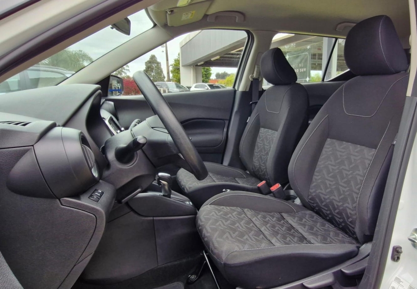 nissan kicks 1.6 16v flexstart sense xtronic flex 4p automatico 2024