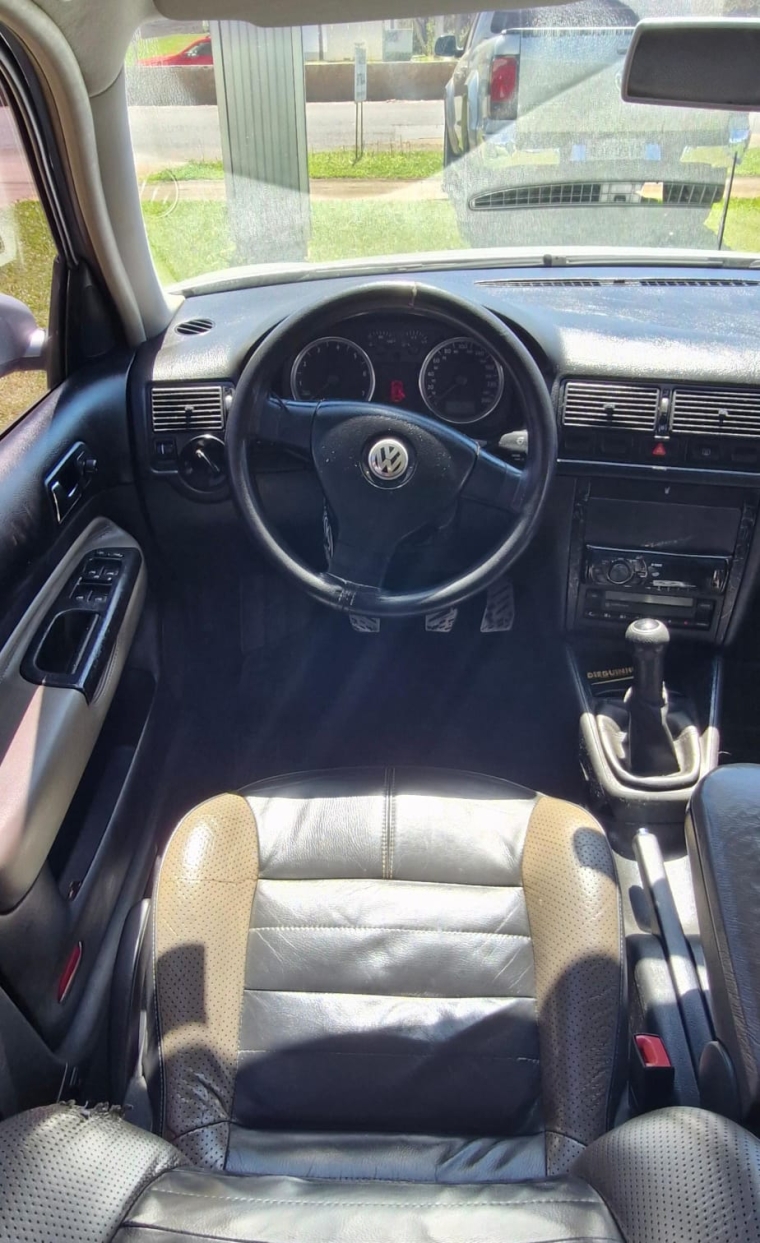volkswagen golf 1.6 mi sportline 8v flex 4p manual 2009