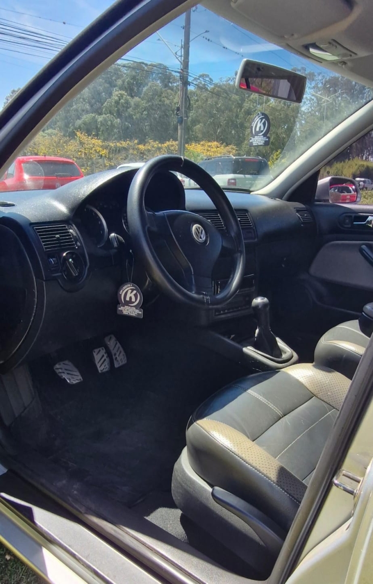 volkswagen golf 1.6 mi sportline 8v flex 4p manual 2009