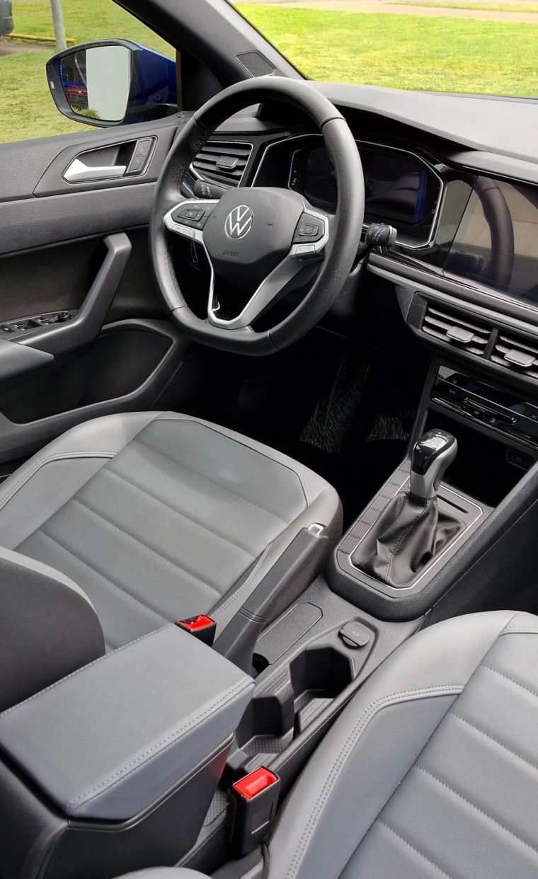 volkswagen nivus 1.0 200 tsi total flex highline automatico 4p 202411