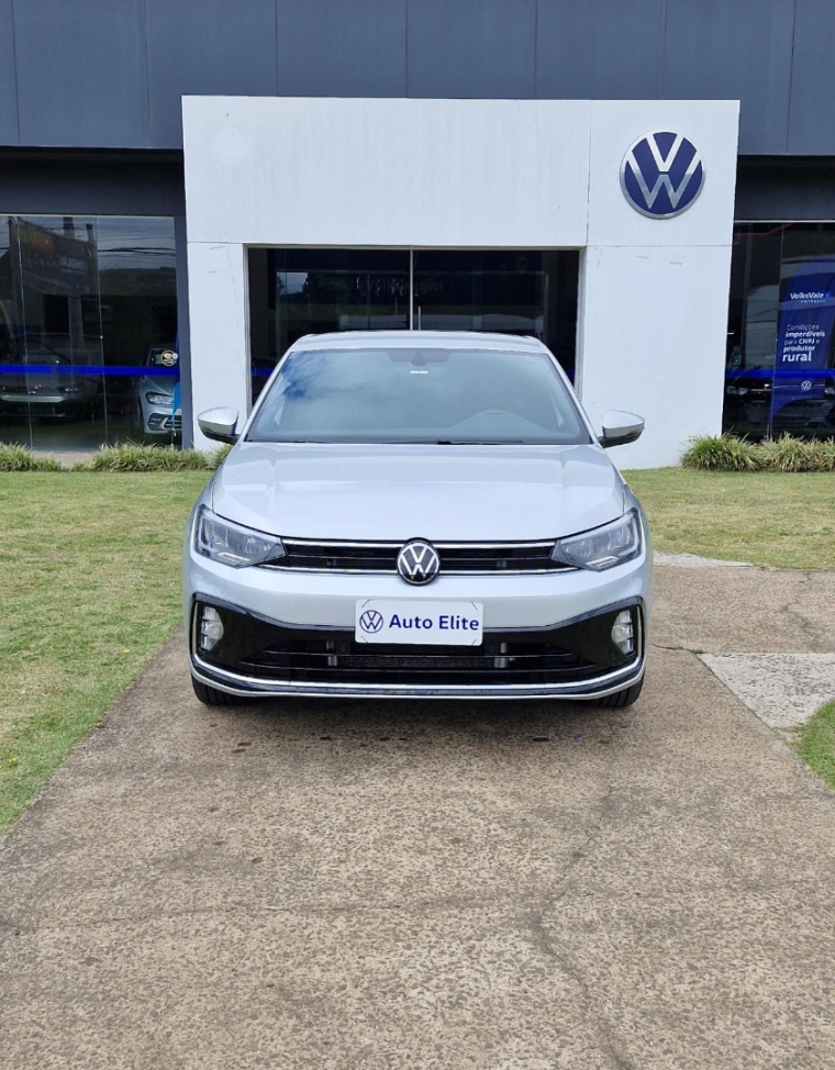 volkswagen virtus 1.0 200 tsi highline automatico flex 4p 2025