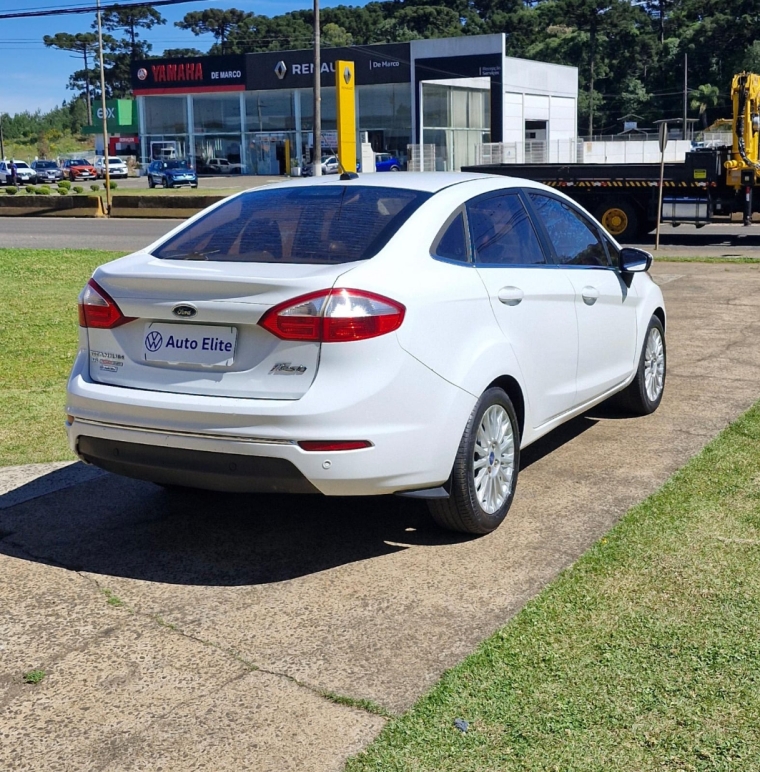 ford fiesta 1.6 titanium sedan 16v flex 4p auto automatico 20144