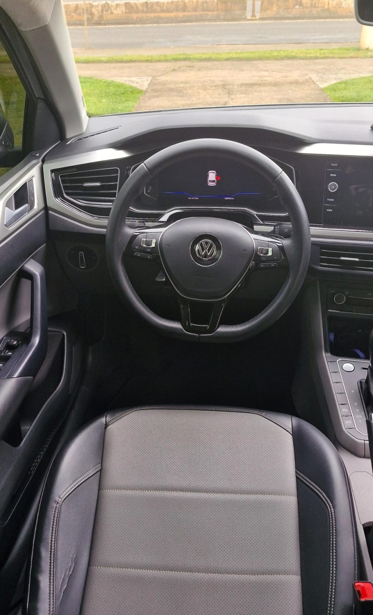 volkswagen polo 1.0 200 tsi highline automatico flex 4p 202011