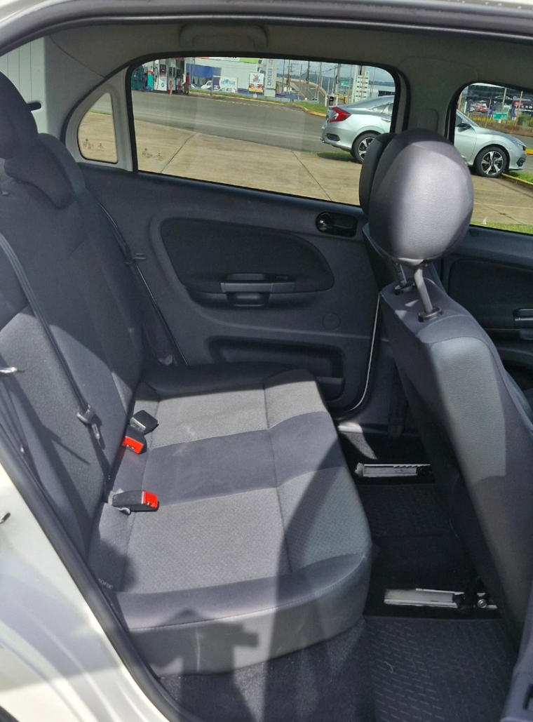 volkswagen voyage 1.6 16v msi totalflex 4p automatico flex 20216