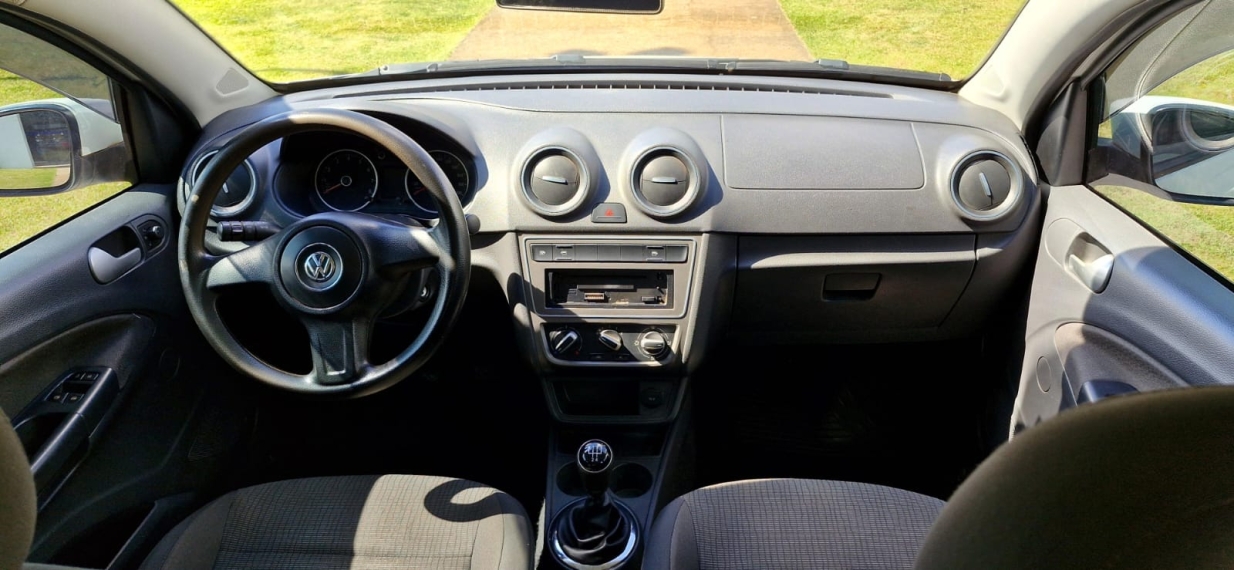 volkswagen voyage 1.0 mi 8v flex 4p manual 20138