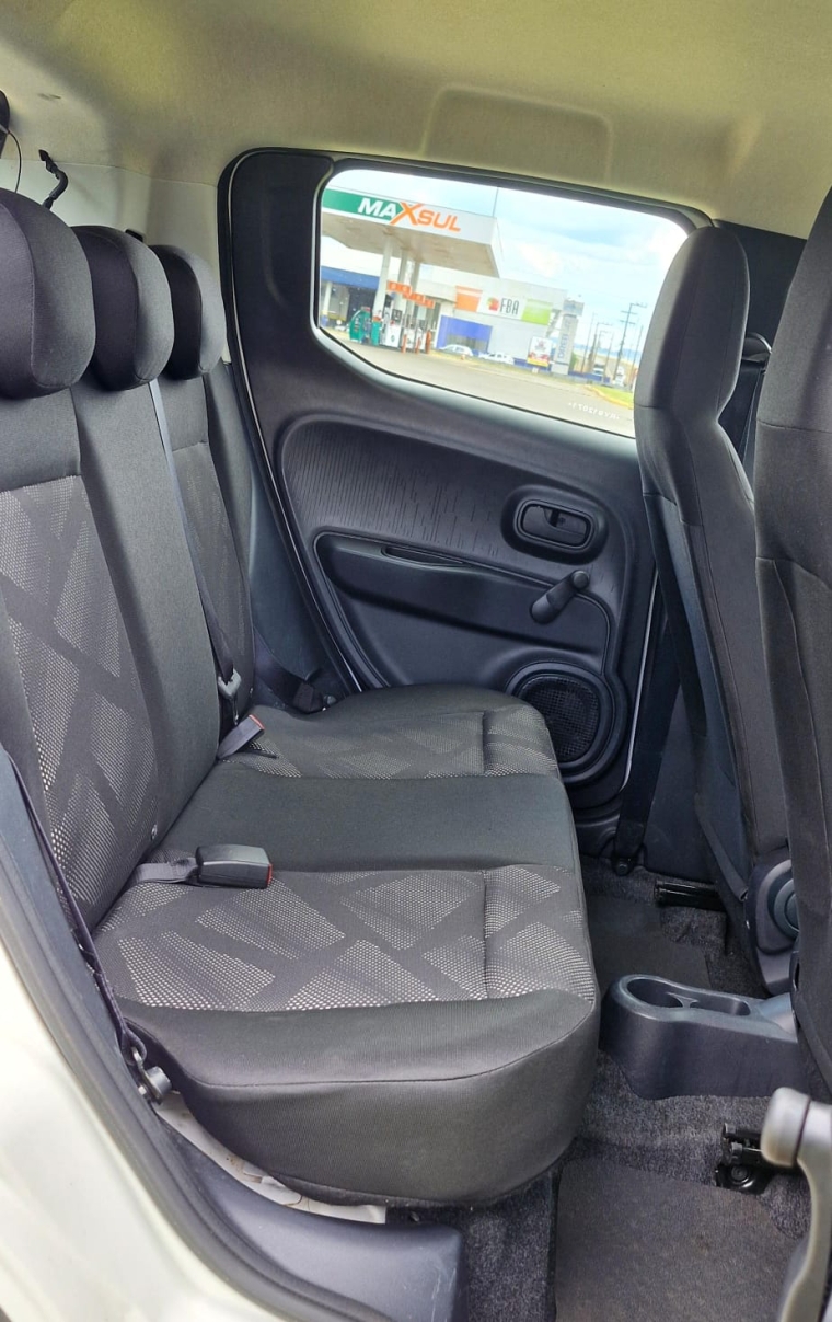 fiat mobi 1.0 evo flex like. manual 4p 20246