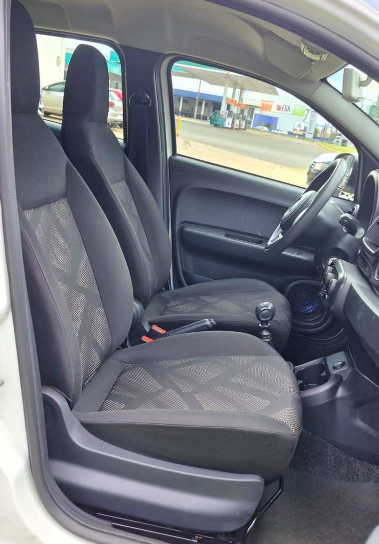 fiat mobi 1.0 evo flex like. manual 4p 20247