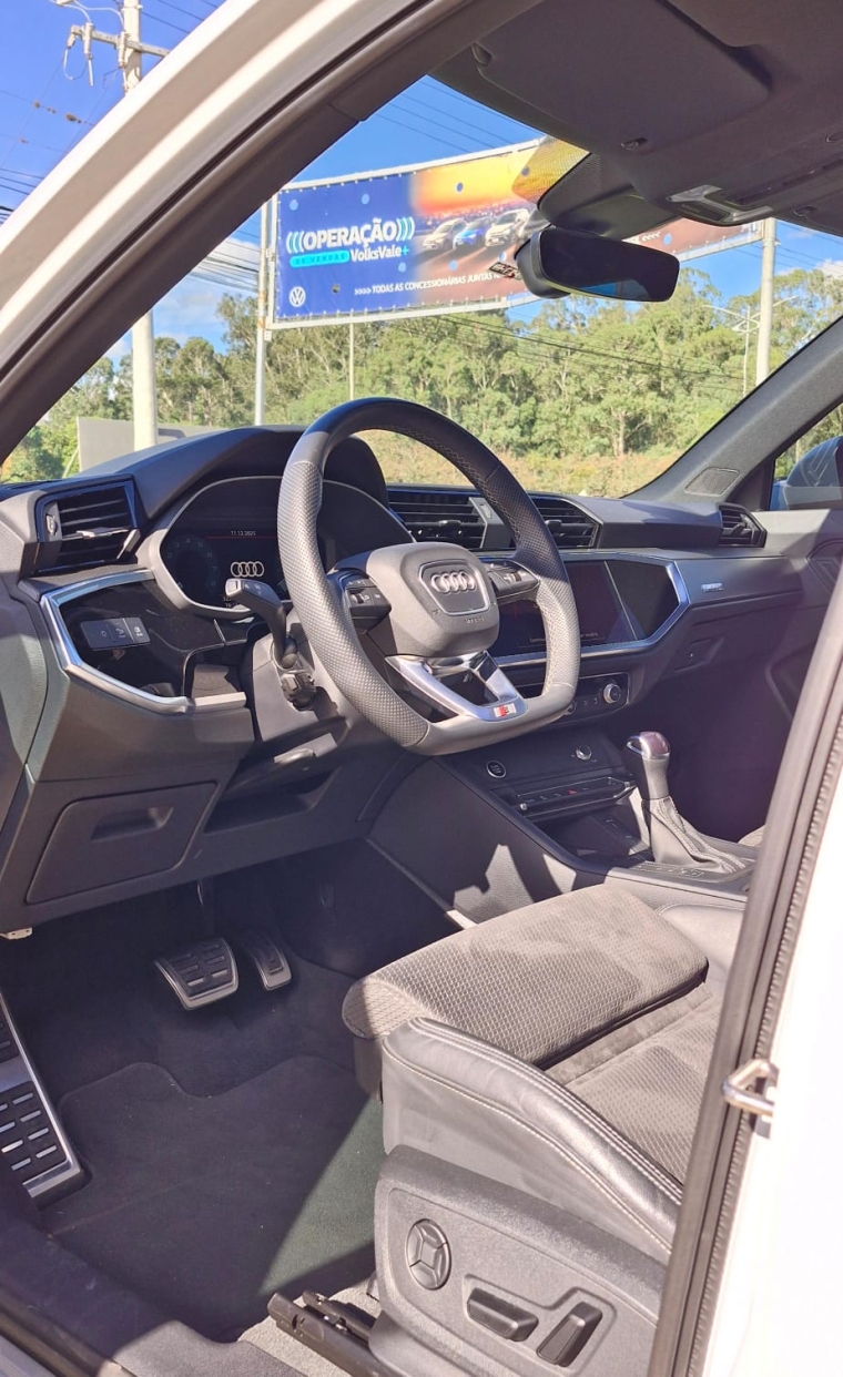 audi q3 2.0 40 tfsi gasolina performance black quattro tiptronic 4p automatico 20239