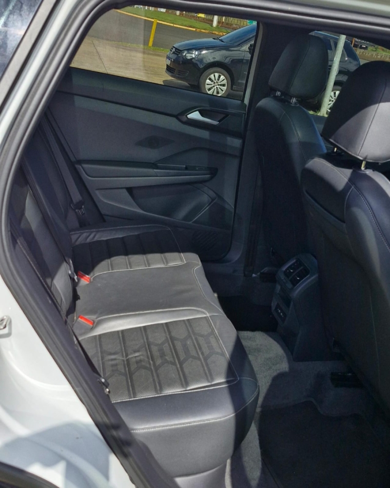 volkswagen taos 1.4 250 tsi total flex highline automatico 4p 20236