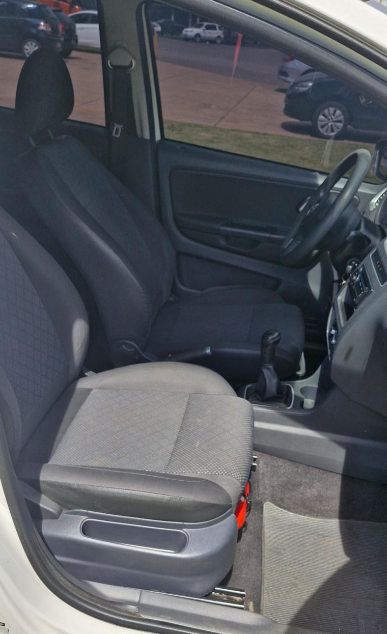 volkswagen fox 1.0 mi 8v flex 4p manual 20145