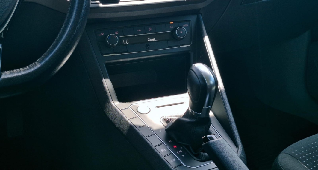 volkswagen polo 1.0 200 tsi comfortline automatico flex 4p 201914