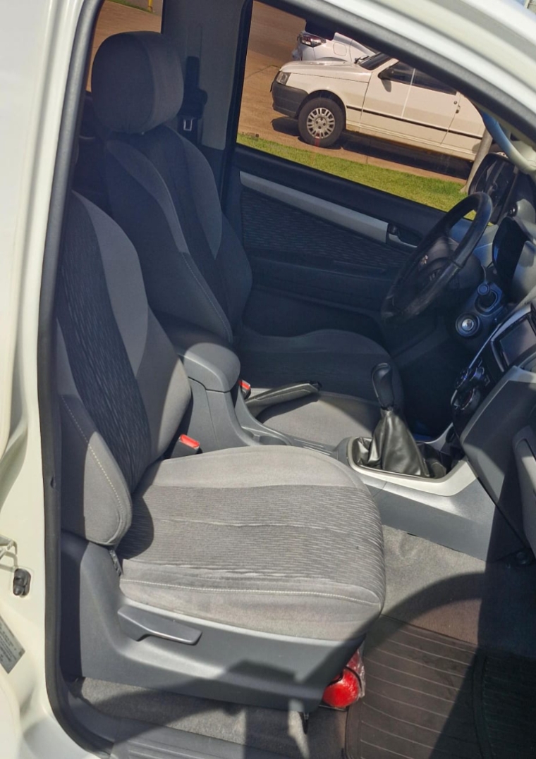 chevrolet s10 2.4 ls 4x2 cd 8v flex 4p manual 20147