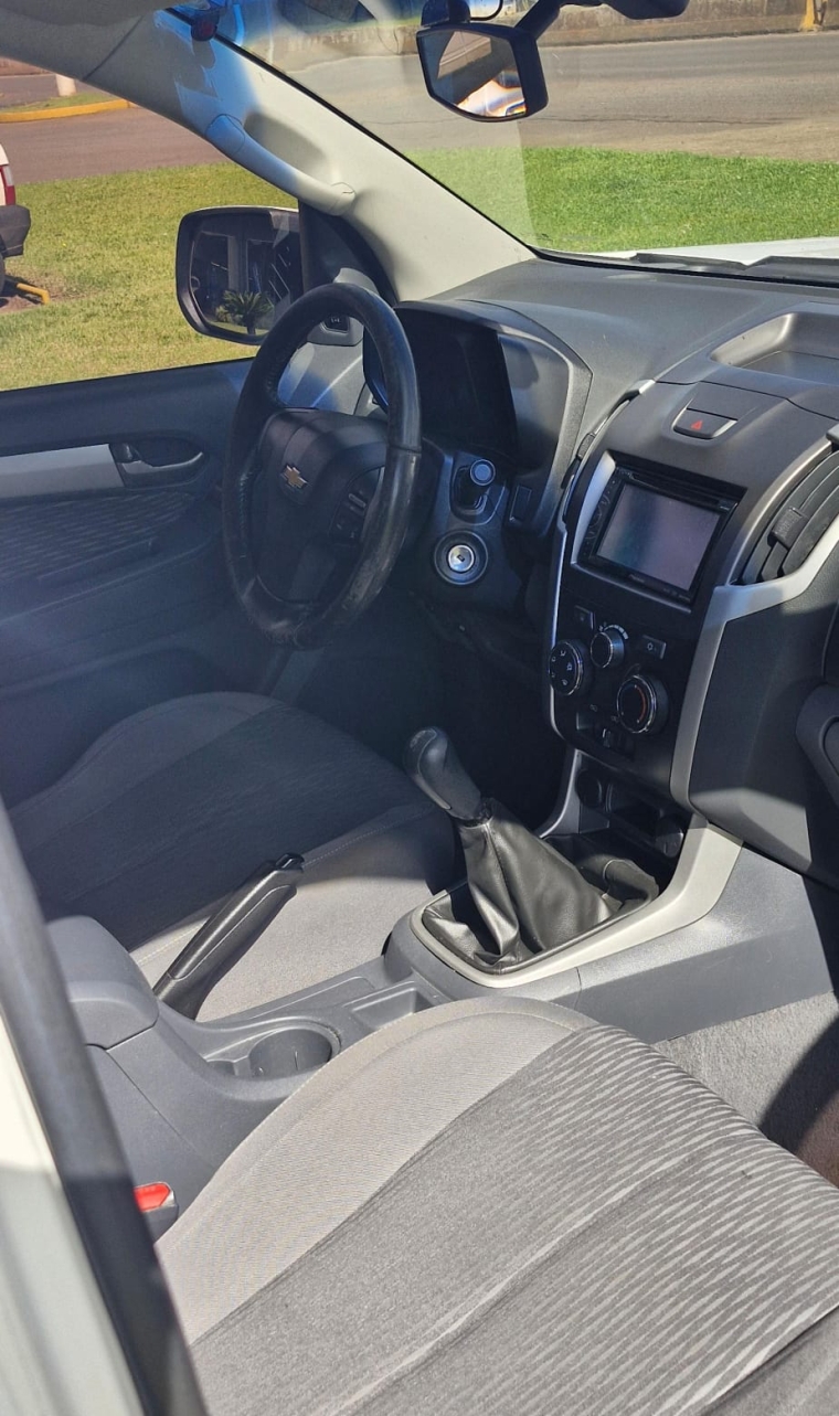 chevrolet s10 2.4 ls 4x2 cd 8v flex 4p manual 20148