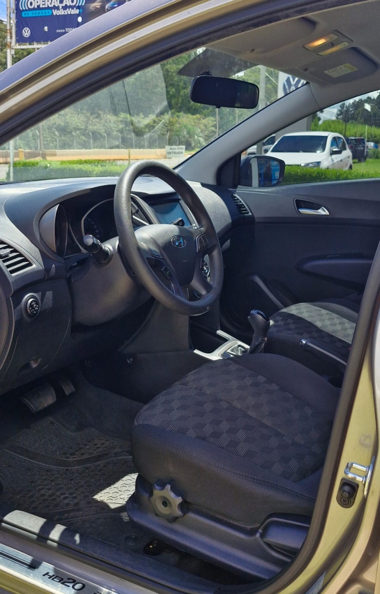 hyundai hb20 1.6 comfort plus 16v flex 4p automatico 20188