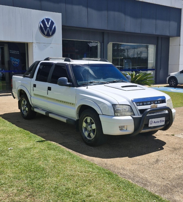 chevrolet s10 2.4 mpfi executive 4x2 cd 8v flex 4p manual 20111
