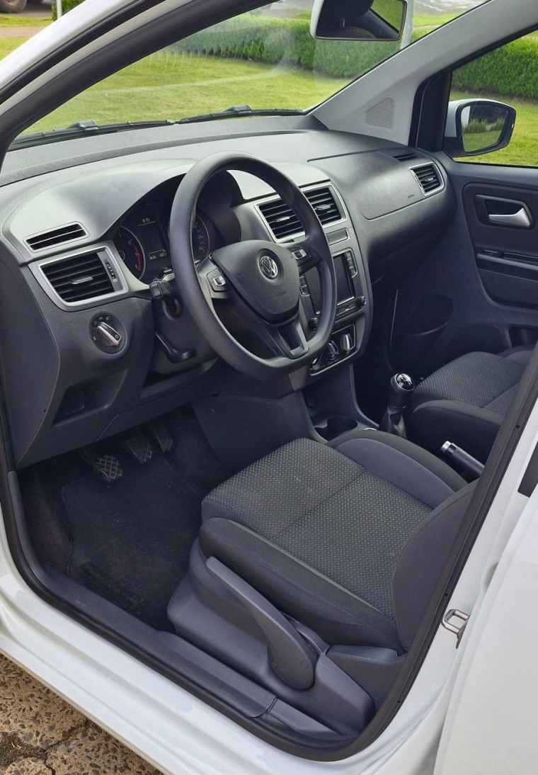 volkswagen fox 1.6 msi total flex connect 4p manual 201910