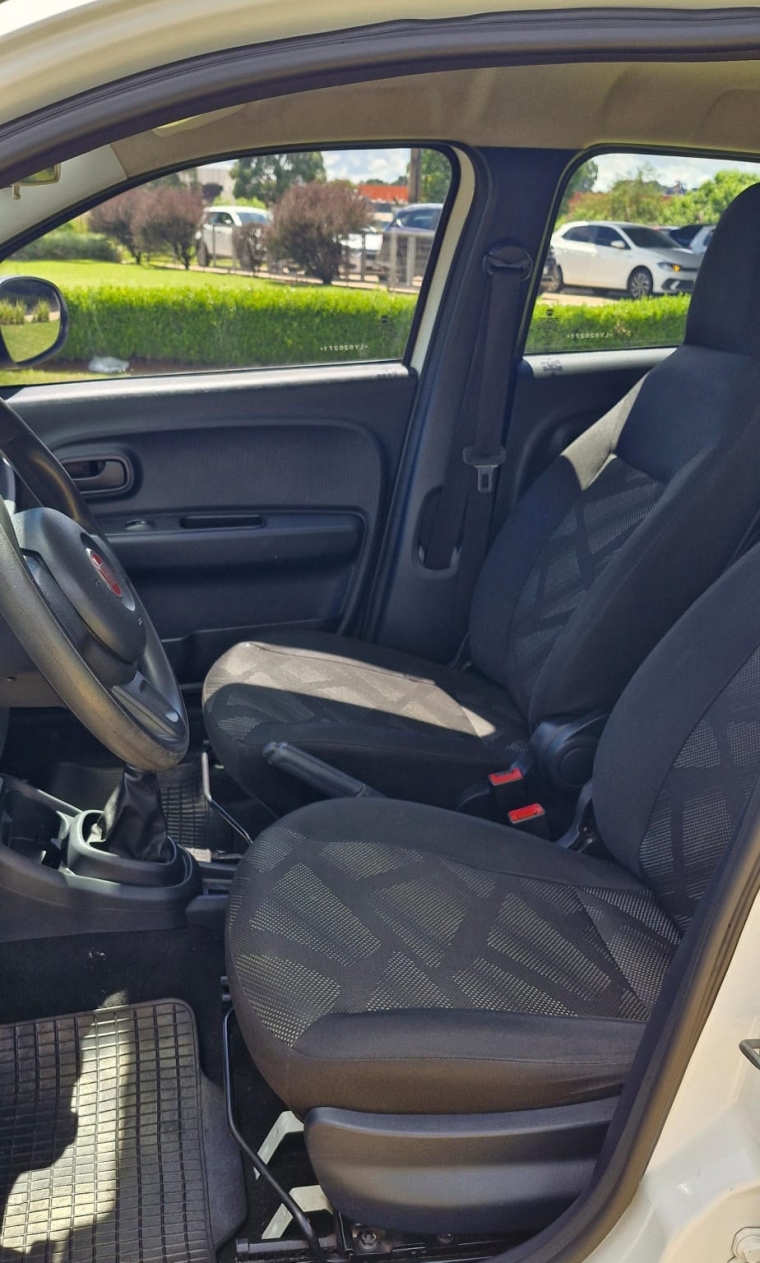 fiat mobi 1.0 evo flex like. manual 4p 20207