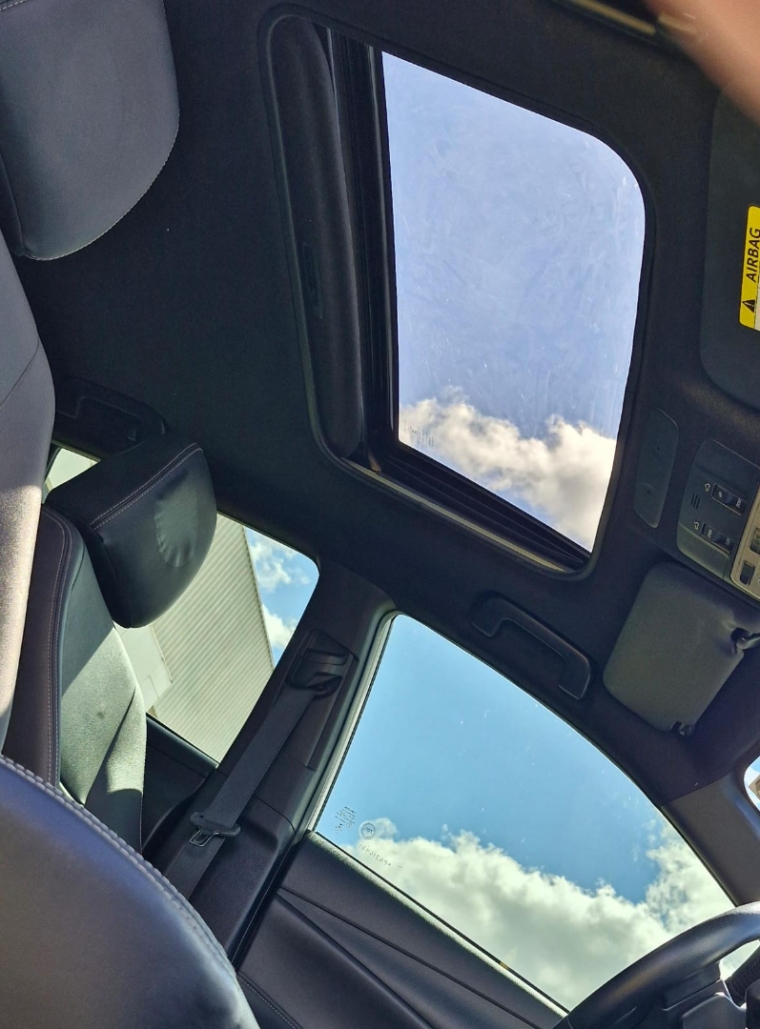 toyota yaris 1.5 16v flex sedan xls connect multidrive 4p automatico 20239