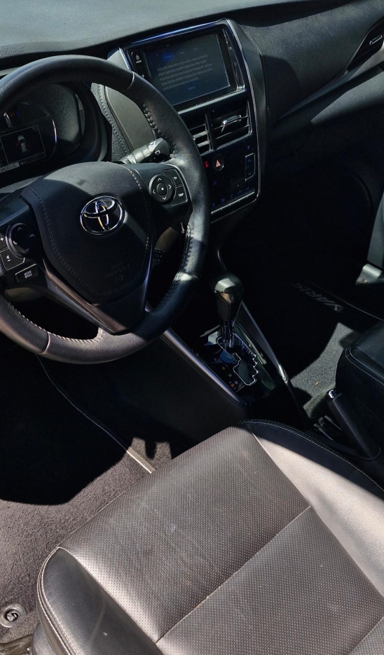 toyota yaris 1.5 16v flex sedan xls connect multidrive 4p automatico 202312