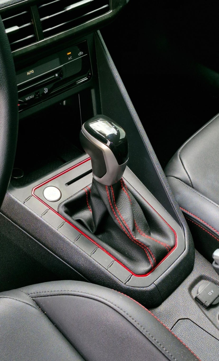 volkswagen nivus 1.4 250 tsi total flex gts automatico 4p 202614