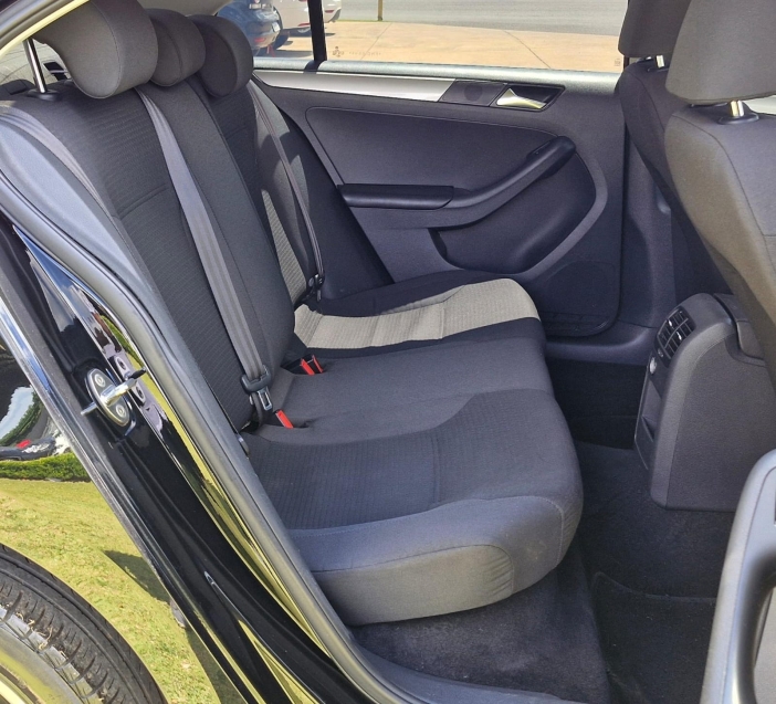 volkswagen jetta 2.0 trendline flex 4p tiptronic automatico 20156