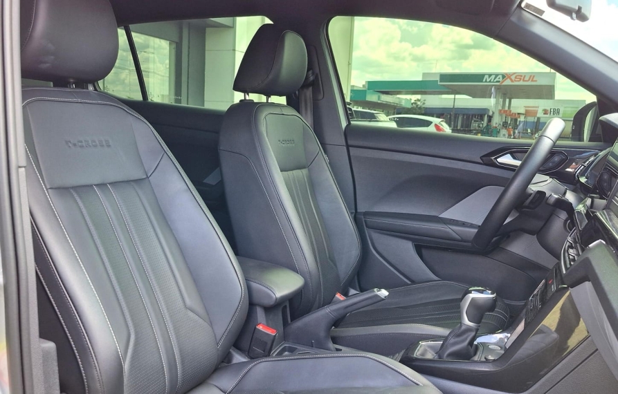 volkswagen t-cross 1.0 200 tsi total flex comfortline automatico 4p 20257