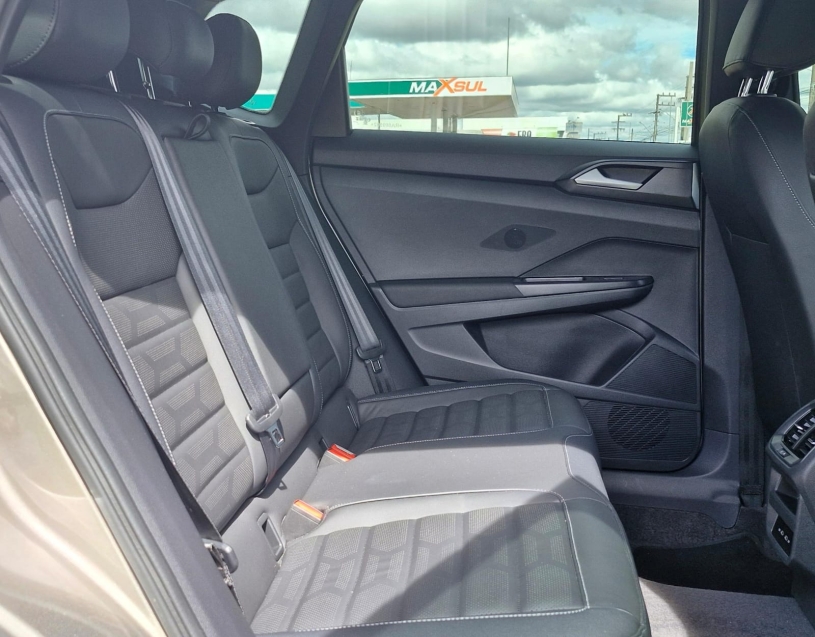 volkswagen taos 1.4 250 tsi total flex highline automatico 4p 20247