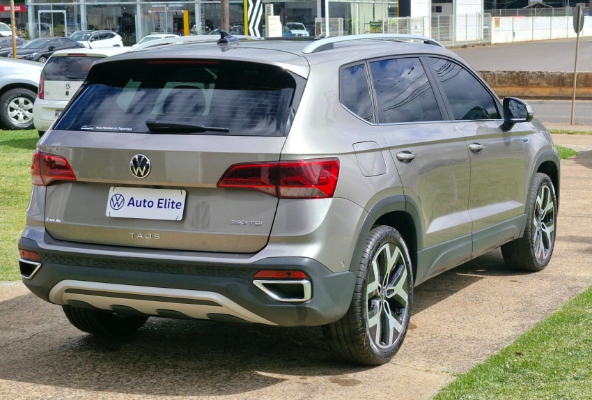 volkswagen taos 1.4 250 tsi total flex highline automatico 4p 20244