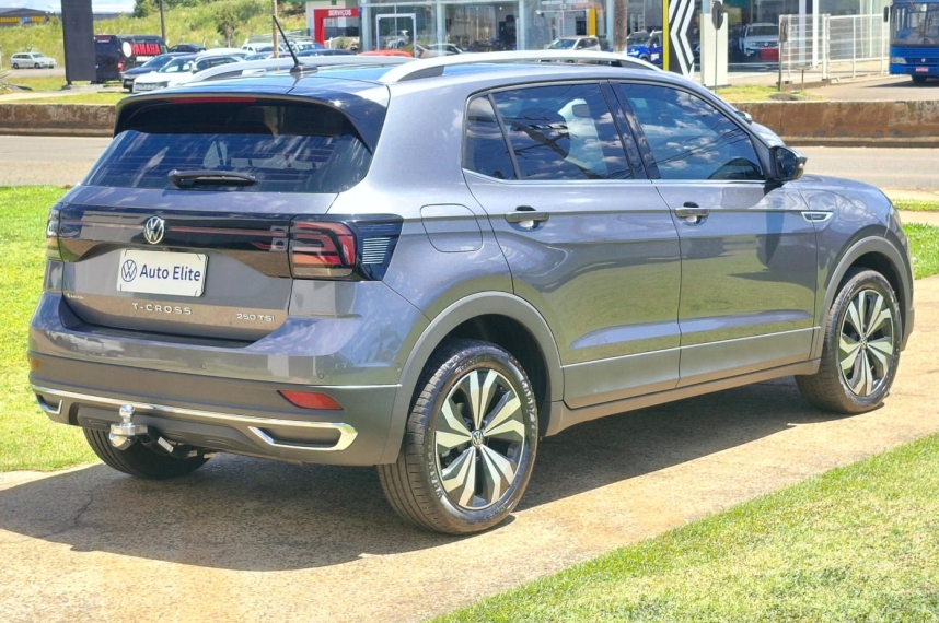 volkswagen t-cross 1.4 250 tsi total flex highline automatico 4p 20244