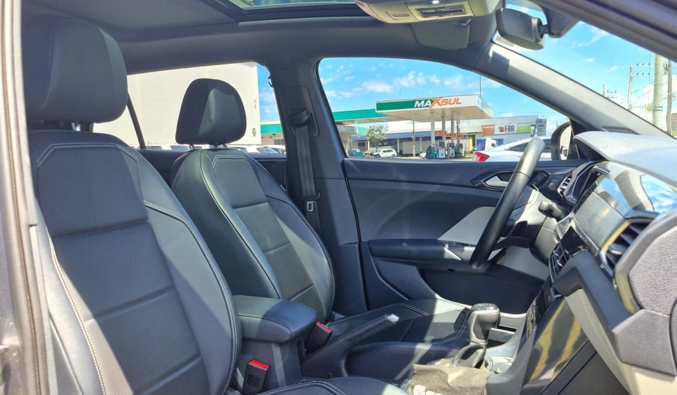 volkswagen t-cross 1.4 250 tsi total flex highline automatico 4p 20247