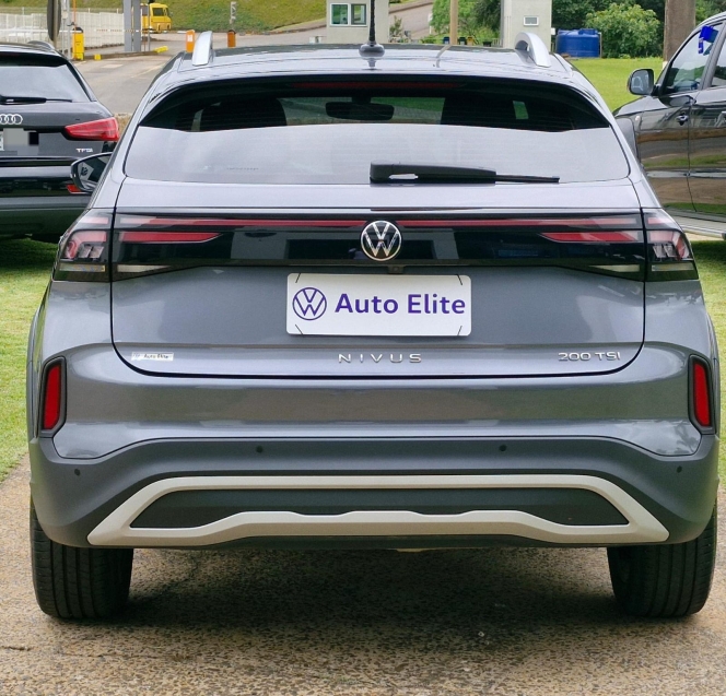 volkswagen nivus 1.0 200 tsi total flex highline automatico 4p 20253