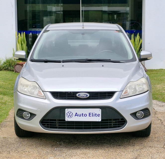 ford focus 2.0 fc 16v flex 4p manual 2011