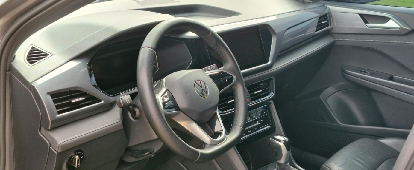 volkswagen taos 1.4 250 tsi total flex highline automatico 4p 202410