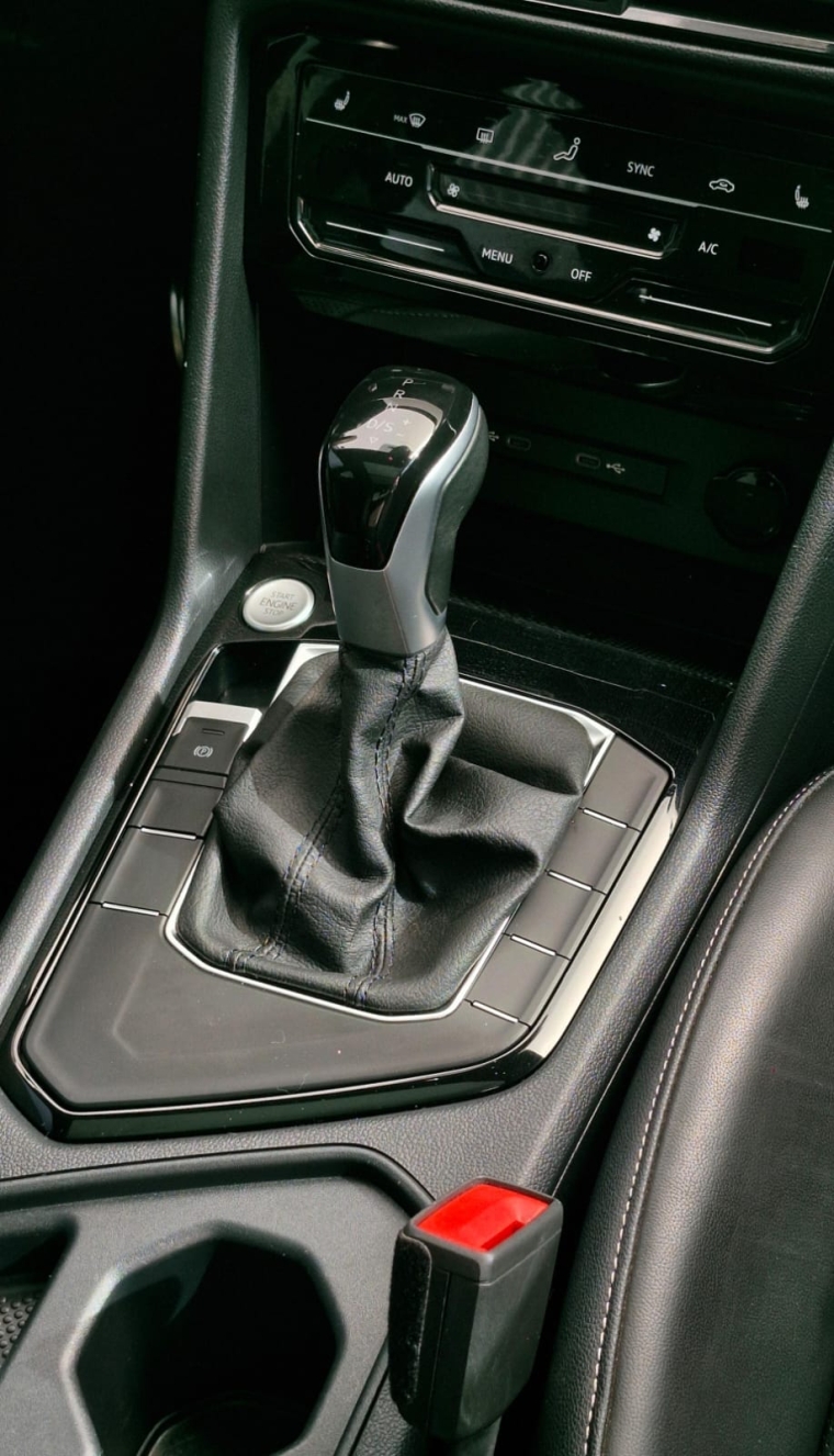 volkswagen taos 1.4 250 tsi total flex highline automatico 4p 202414