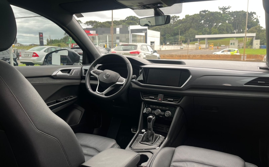 volkswagen taos 1.4 250 tsi total flex highline automatico 4p 202210