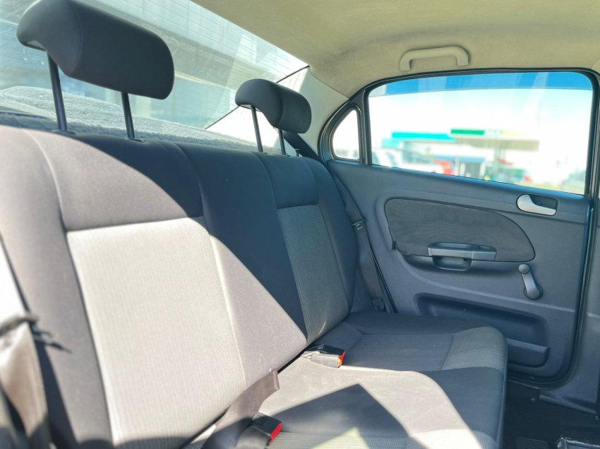 volkswagen voyage 1.0 mi 8v flex 4p manual 20146