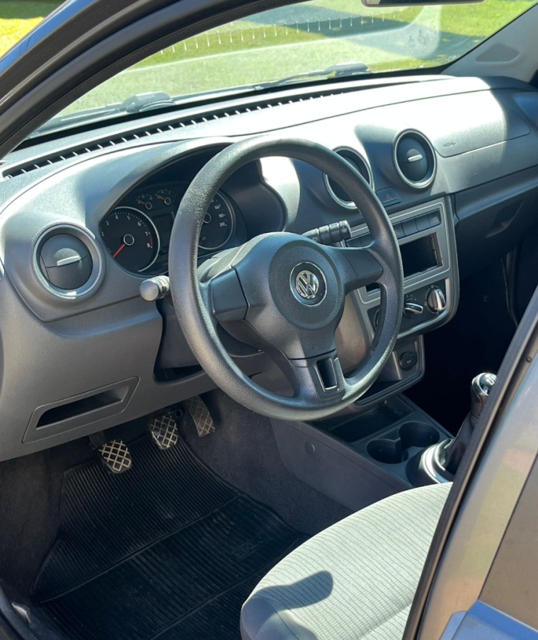 volkswagen voyage 1.0 mi 8v flex 4p manual 201412