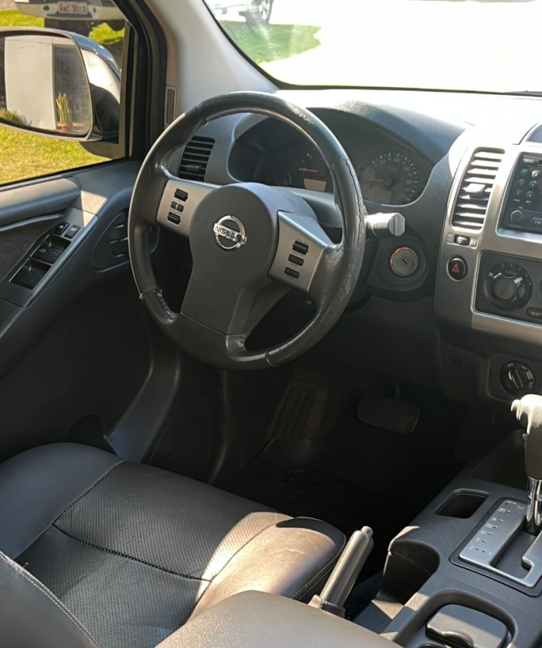 nissan frontier 2.5 le 4x4 cd turbo eletronic diesel 4p automatico 201310