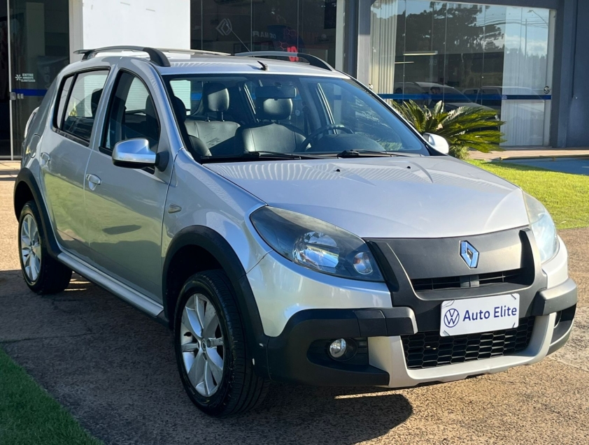 renault sandero 1.6 stepway 16v flex 4p automatico 20131