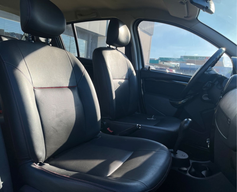 renault sandero 1.6 stepway 16v flex 4p automatico 20137