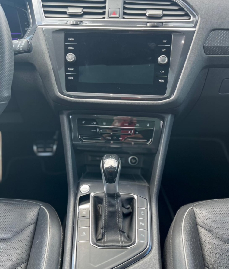 volkswagen tiguan 2.0 300 tsi gasolina allspace r-line automatico 4p 202411