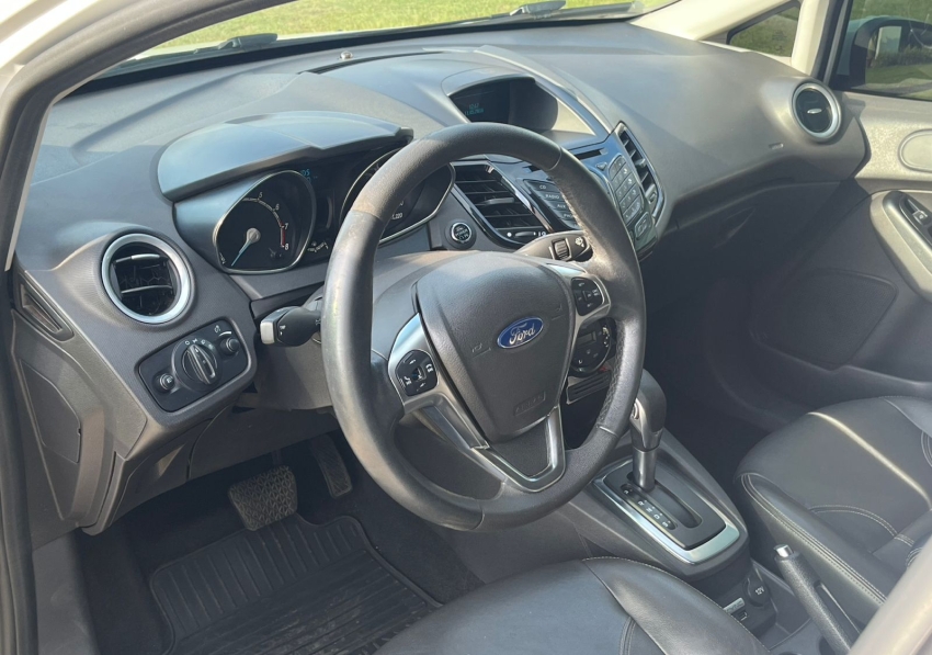 ford fiesta 1.0 ecoboost titanium plus hatch 12v gasolina 4p powershift flex automatico 201710