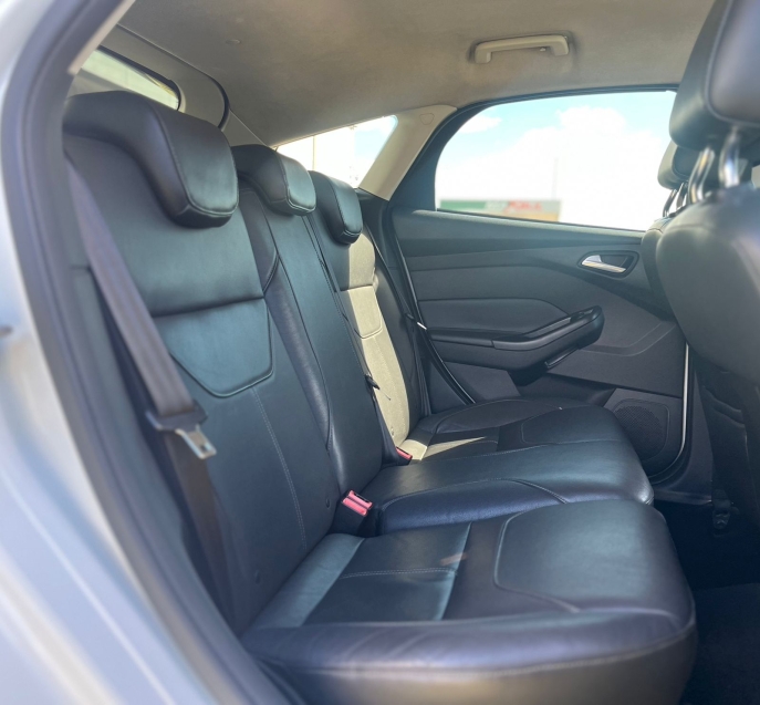 ford focus 2.0 se plus 16v flex 4p powershift automatico 20166