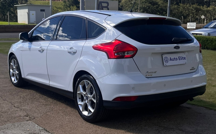 ford focus 2.0 se plus 16v flex 4p powershift automatico 20165