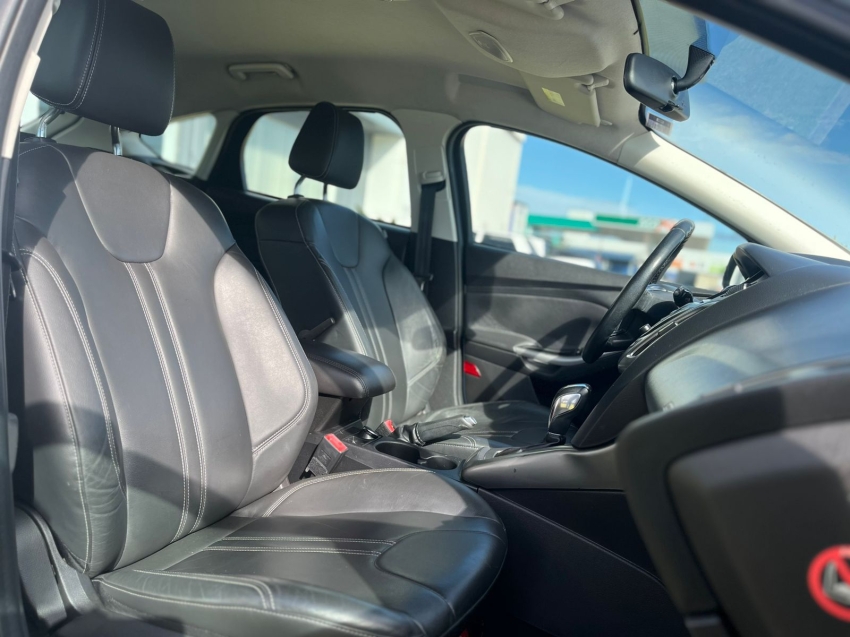 ford focus 1.6 s sedan 16v flex 4p powershift automatico 20158