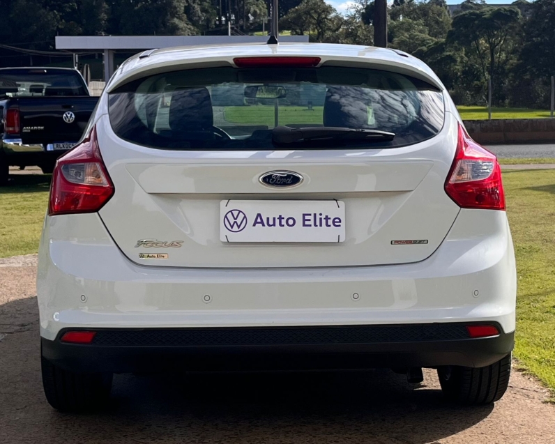 ford focus 1.6 s sedan 16v flex 4p powershift automatico 20153