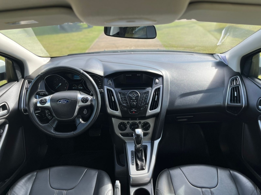 ford focus 1.6 s sedan 16v flex 4p powershift automatico 20159