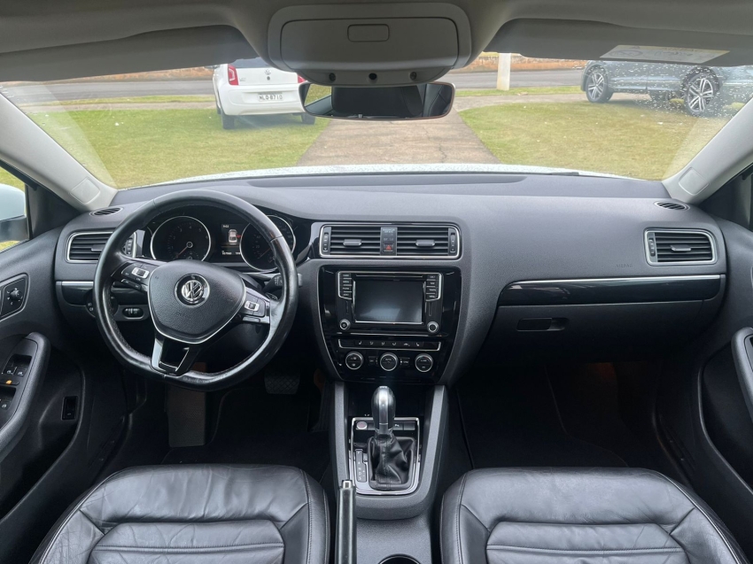 volkswagen jetta 2.0 tsi highline 211cv gasolina 4p tiptronic automatico 20179